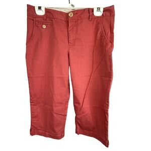 Dockers Capri Size 8P Peach pink 3 pockets 34" waist 98% cotton  2% Elastane